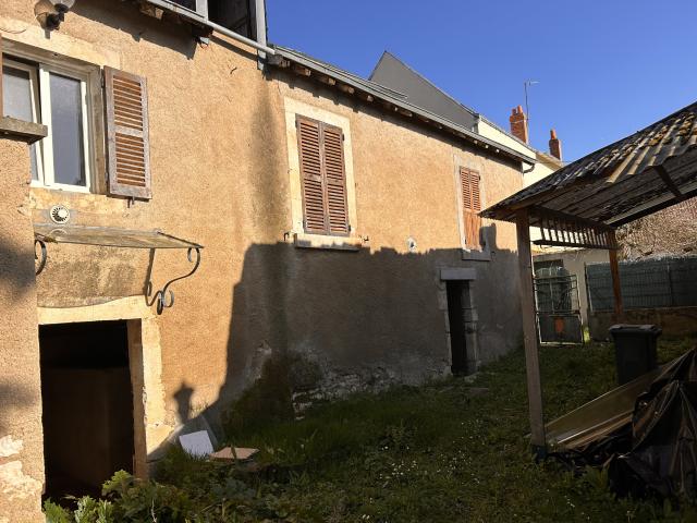 Maison vente à Saint-Marcel, Indre