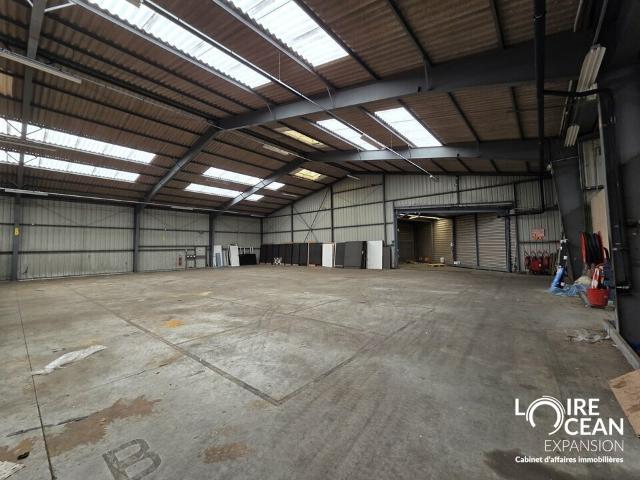Local Commercial vente à Nantes, Rezé