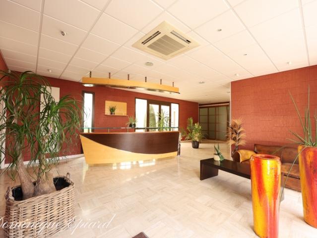 Bureau vente à Niort