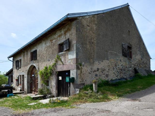 Maison vente à Le Petit Saucy, La Montagne