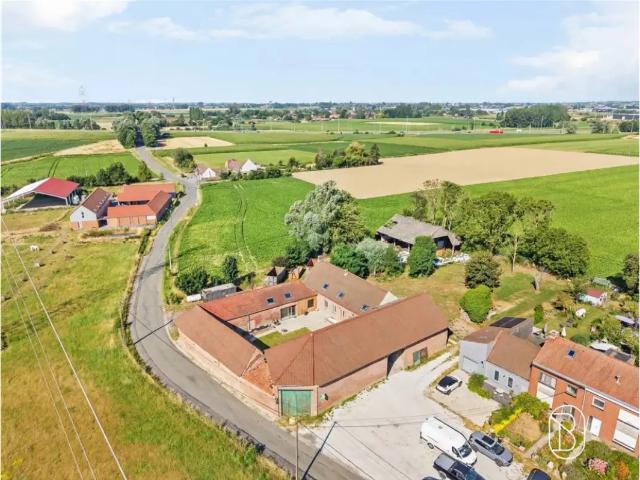 Ferme vente à Saint-Léger, Estaimpuis