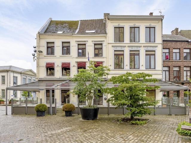 Local Commercial vente à Looz, Limburg