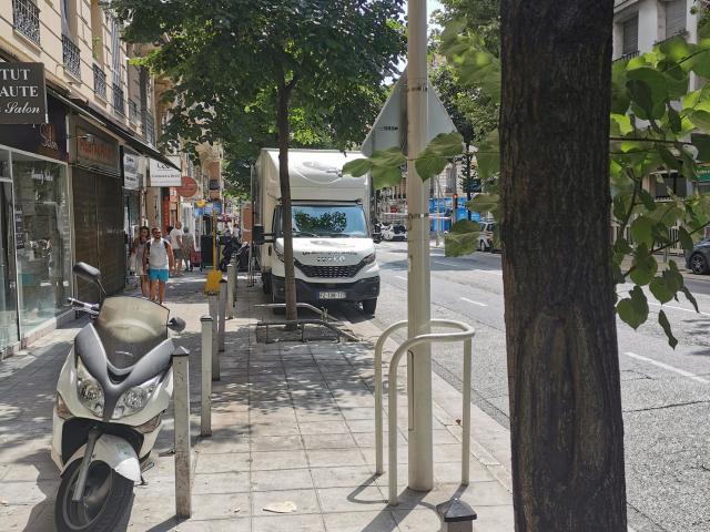 Local Commercial vente à Nice