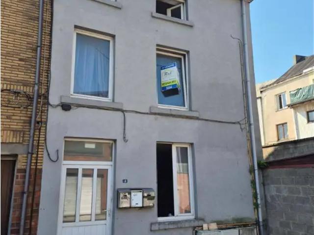 Local Commercial vente à Charleroi, Wallonie