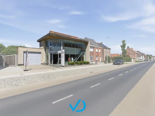 Local Commercial vente à Ieper, West-Vlaanderen