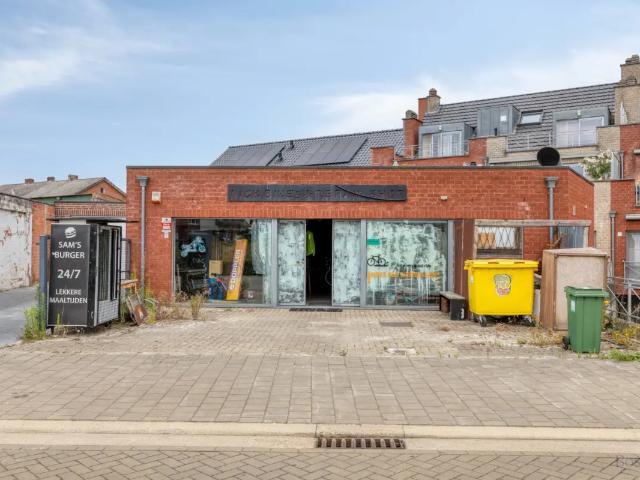 Local Commercial vente à Meerhout, Antwerpen