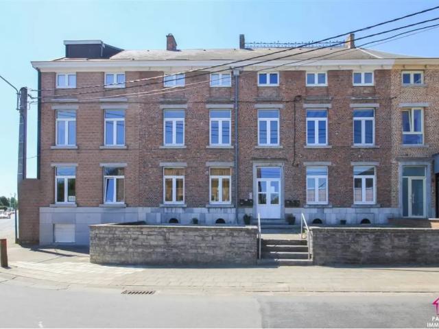 Local Commercial vente à Nalinnes, Wallonie