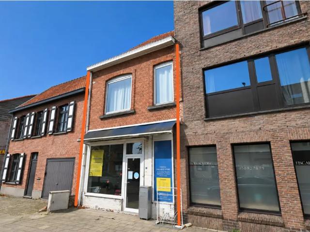 Local Commercial vente à Oostkamp, West-Vlaanderen