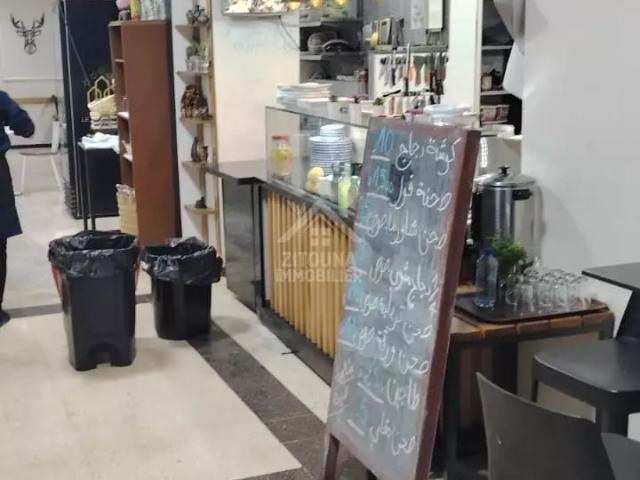 Bureau vente à Ain Zaghouan, Douz