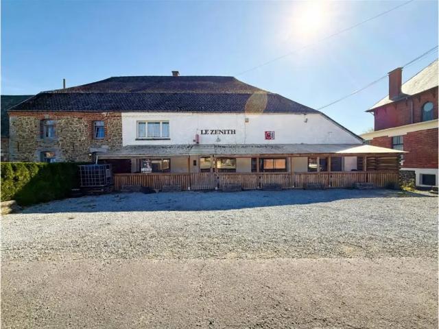 Local Commercial vente à Seloignes, Hainaut