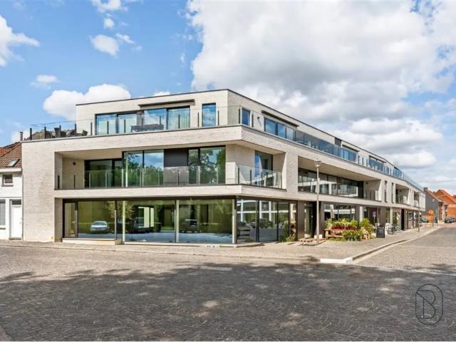 Local Commercial vente à Anzegem, West-Vlaanderen