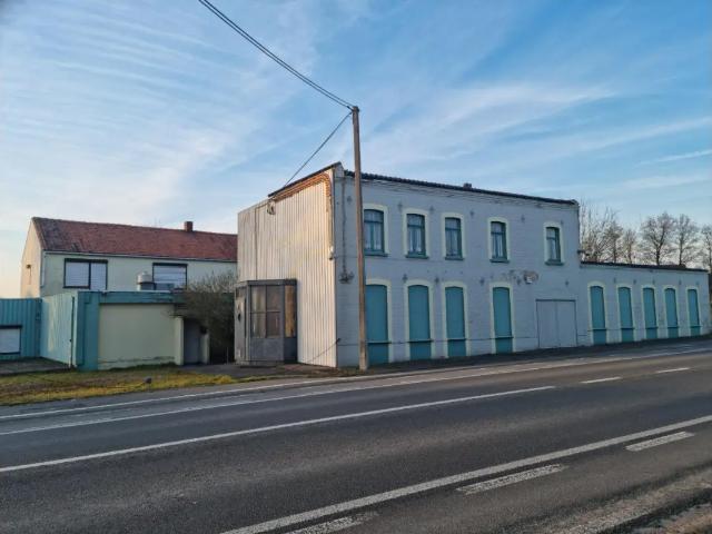 Local Commercial vente à Brunehaut, Wallonie