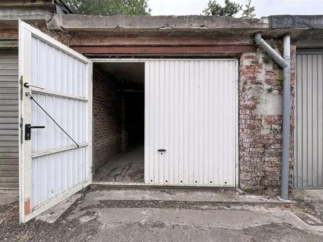 Garage vente à Andenne, Wallonie