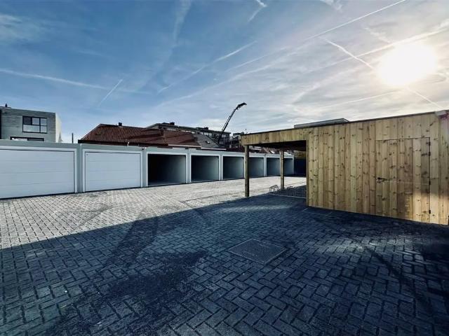 Garage vente à Beveren-waes, Oost-Vlaanderen