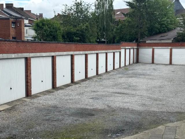 Garage vente à Châtelet, Wallonie