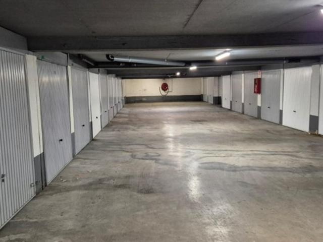 Garage vente à Antwerpen