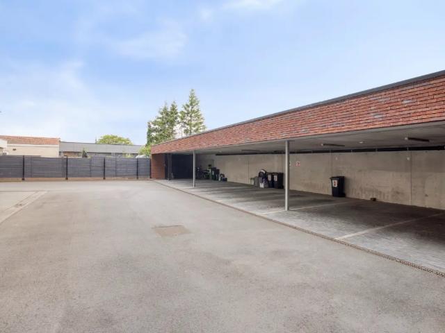 Garage vente à Diksmuide, West-Vlaanderen