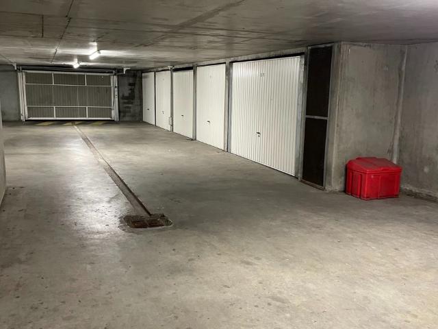 Garage vente à Lyon, Métropole de Lyon