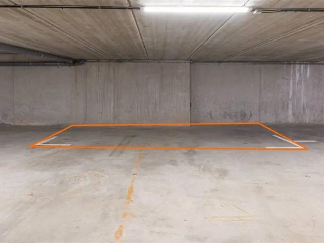 Garage vente à Mere, Oost-Vlaanderen