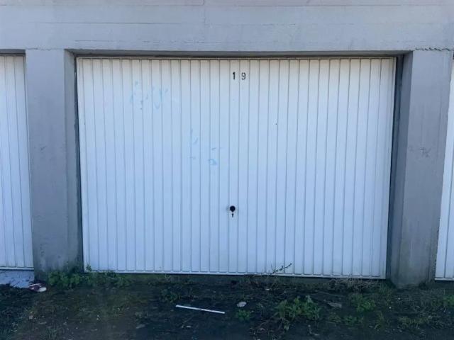 Garage vente à Evere, Bruxelles