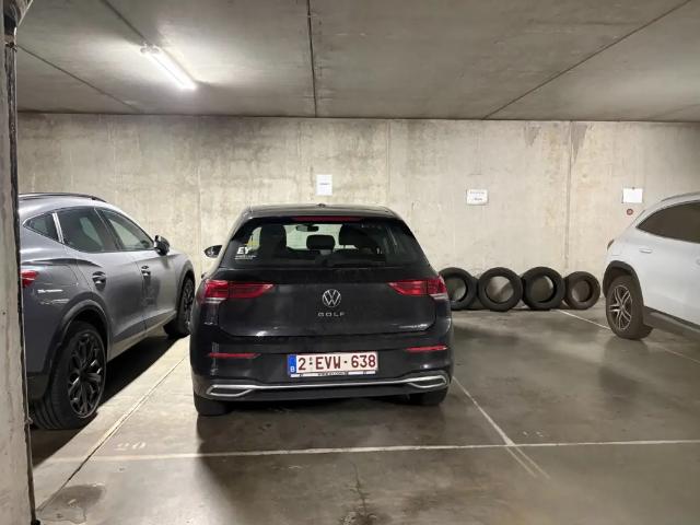 Garage vente à Evere, Bruxelles