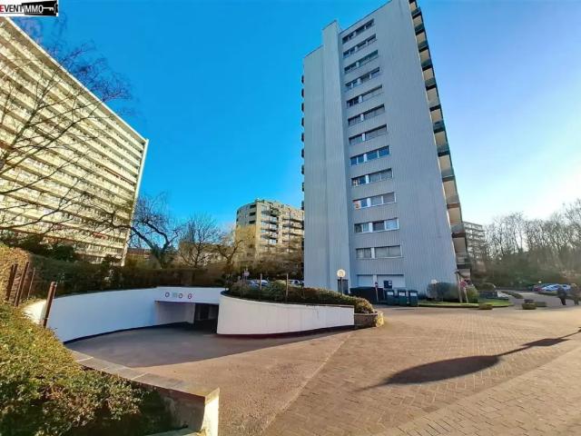 Garage vente à Evere, Bruxelles