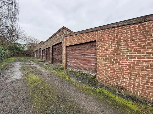 Garage vente à Flémalle, Wallonie