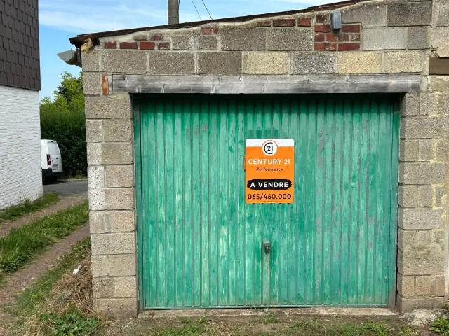 Garage vente à Bergen, Wallonie