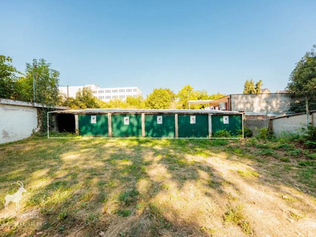 Garage vente à Bouvy, La Louvière