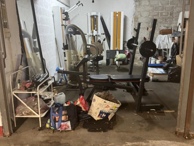 Garage vente à Laeken, Bruxelles