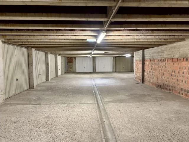 Garage vente à Molem, Bruxelles