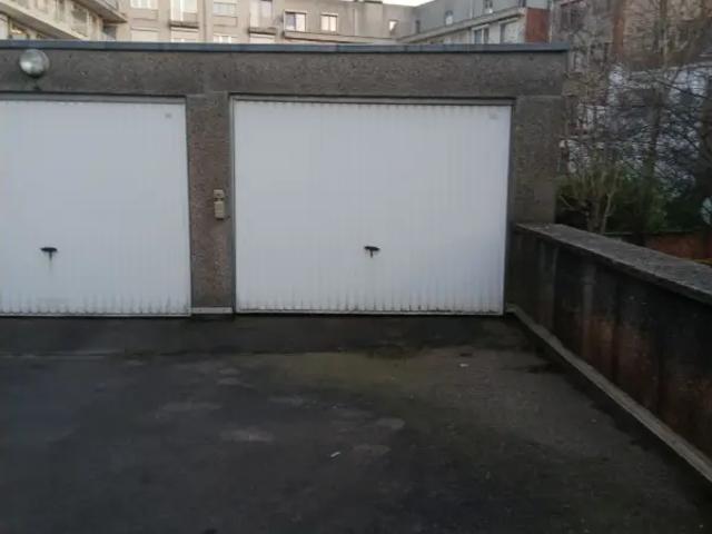 Garage vente à Molem, Bruxelles