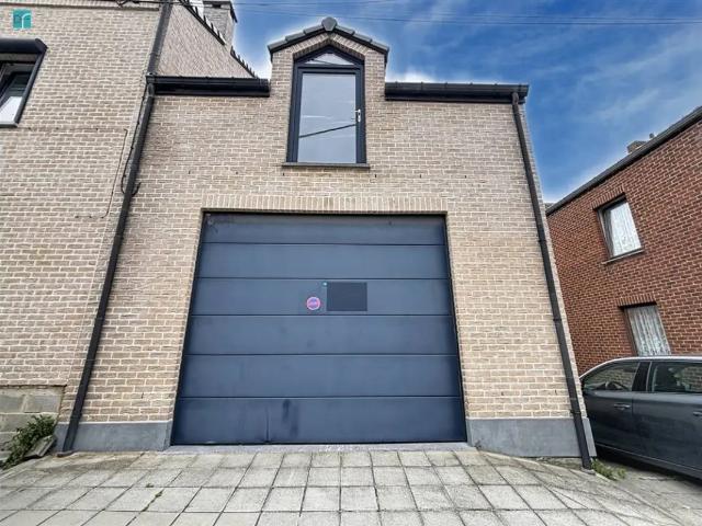 Garage vente à Charleroi, Wallonie