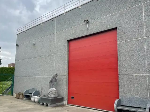 Garage vente à Quenast, Wallonie