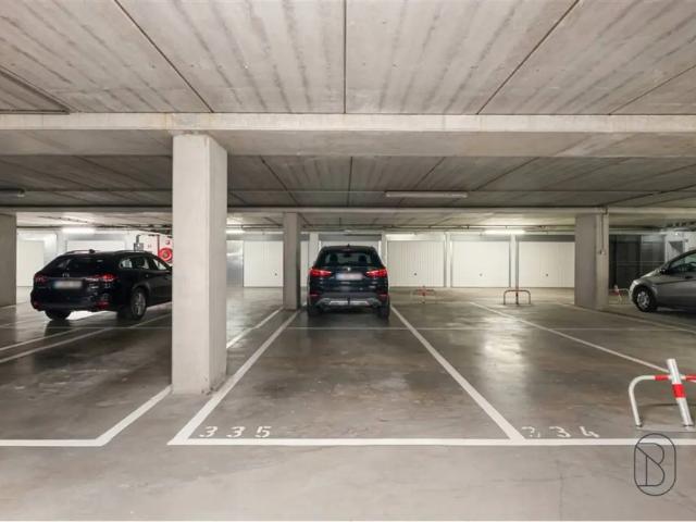 Garage vente à Roeselare, West-Vlaanderen