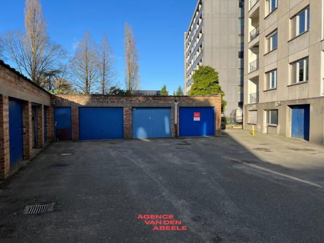 Garage vente à Brugge, West-Vlaanderen