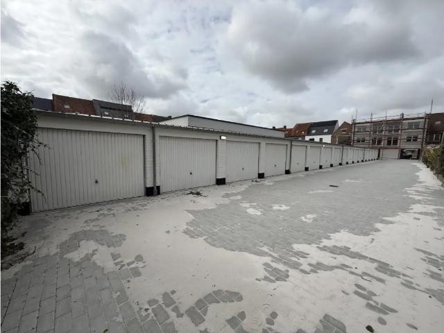 Garage vente à Brugge, West-Vlaanderen