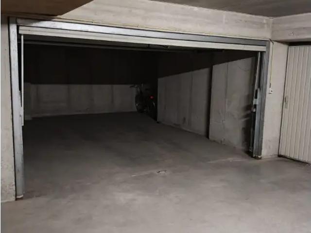 Garage vente à Coxyde, West-Vlaanderen