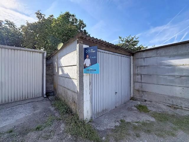 Garage vente à Tubize