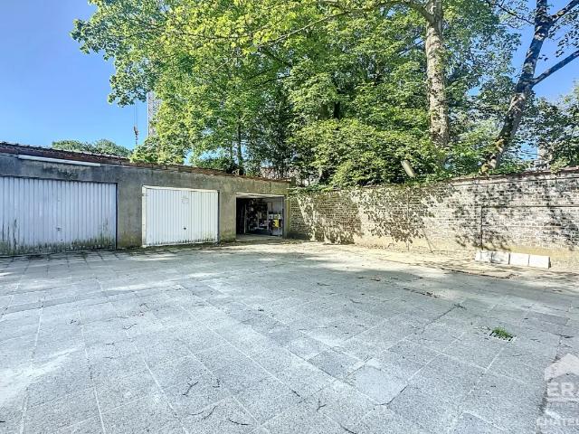 Garage vente à Uccle, Bruxelles