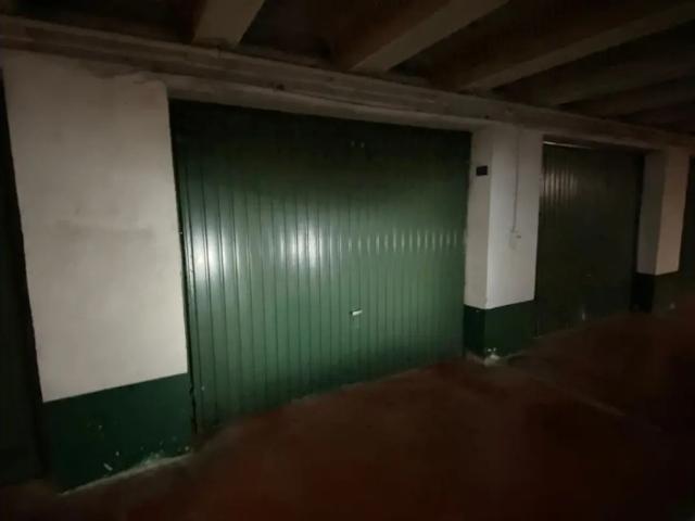 Garage vente à Assche, Brabant