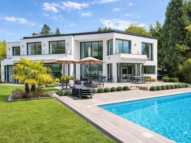 Maison vente à Nanterre, Garches