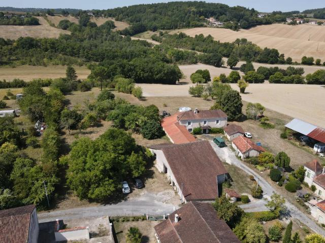 Maison vente à Périgueux, Douchapt