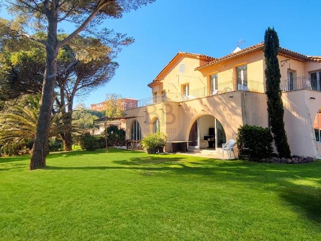 Appartement vente à Arrondissement de Draguignan, Grimaud