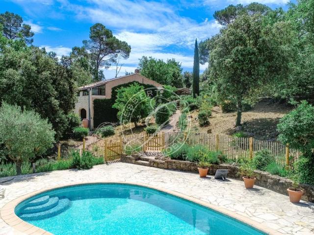 Maison vente à Brignoles, Le Thoronet