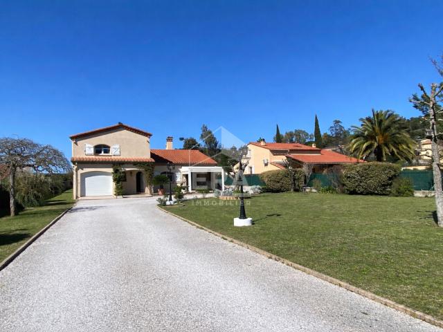 Maison vente à Céret, Les Cluses