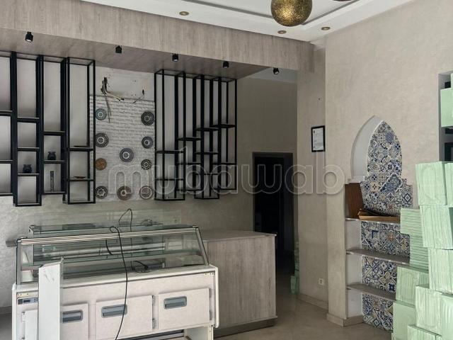 Local commercial vente à Anfa, Gharb-Chrarda-Beni Hssen