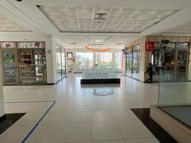 Local commercial vente à Mehdiya