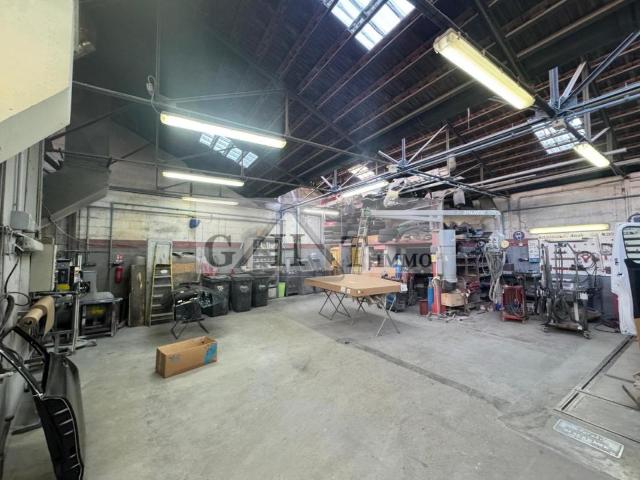 Local Commercial vente à Charentonneau, Maisons-Alfort