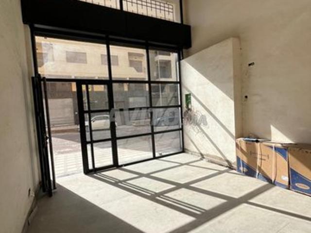 Local commercial vente à Bouskoura, Gharb-Chrarda-Beni Hssen